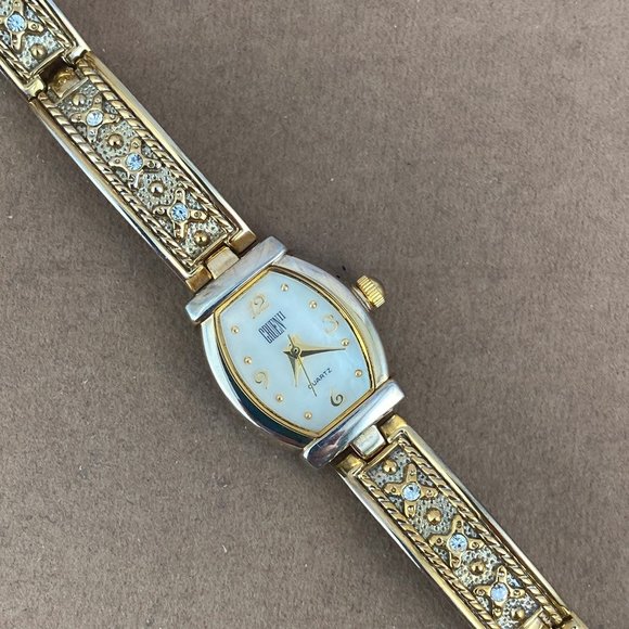 Women\'s Gruen II Watch with Crystal Accents Gold Tone link Bracelet main image 7